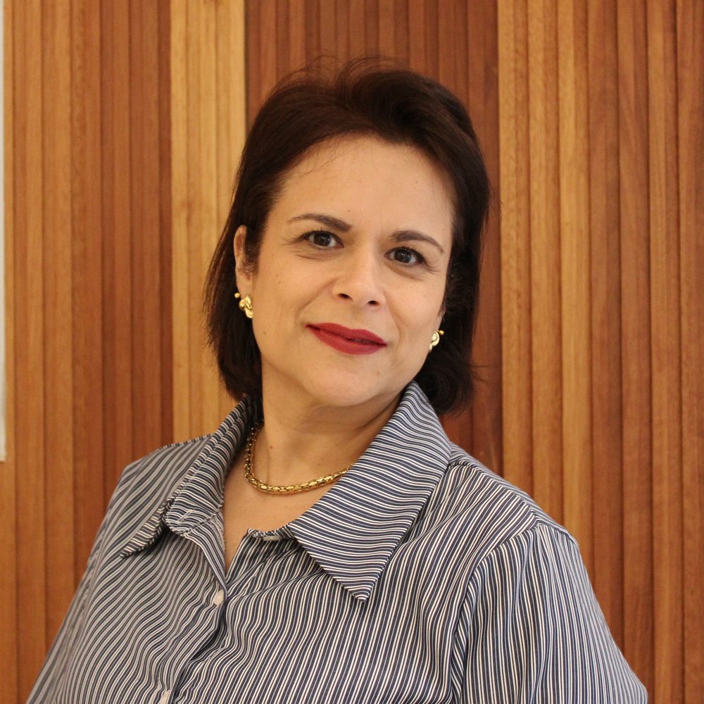 Dra. Karim Barbieri, médica ginecologista e co-fundadora